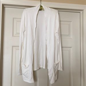 Jones White Cardigan
